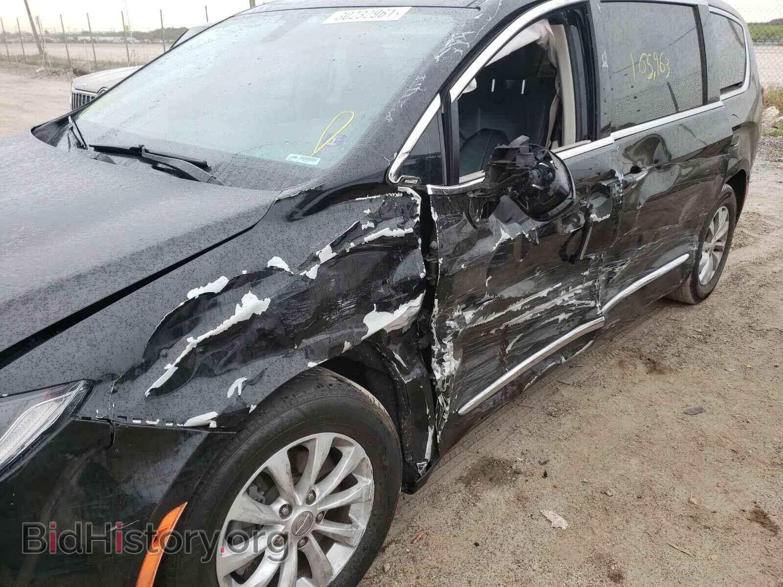 2017 CHRYSLER PACIFICA - VIN: 2C4RC1BG3HR583230 - Фото 9