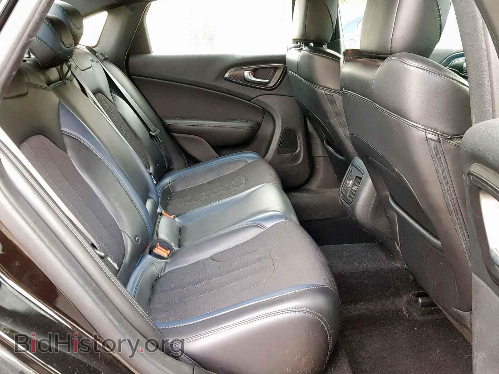 2016 CHRYSLER 200 - VIN: 1C3CCCBB5GN178024 - Photo 6