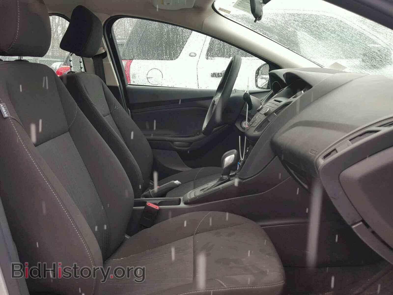 2017 FORD FOCUS - VIN: 1FADP3FEXHL309587 - Photo 5