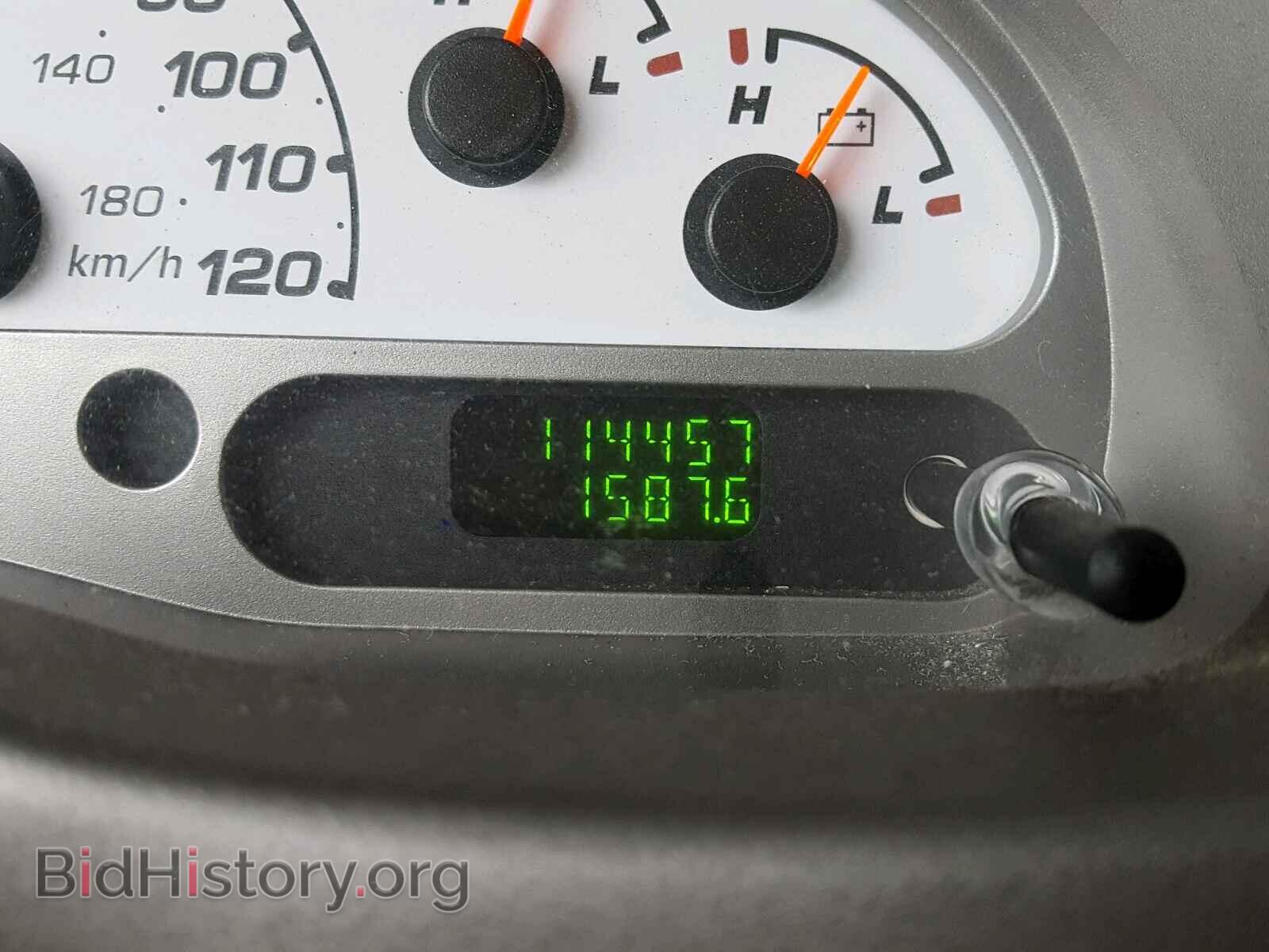 2005 FORD EXPLORER - VIN: 1FMZU67KX5UB74062 - Photo 8