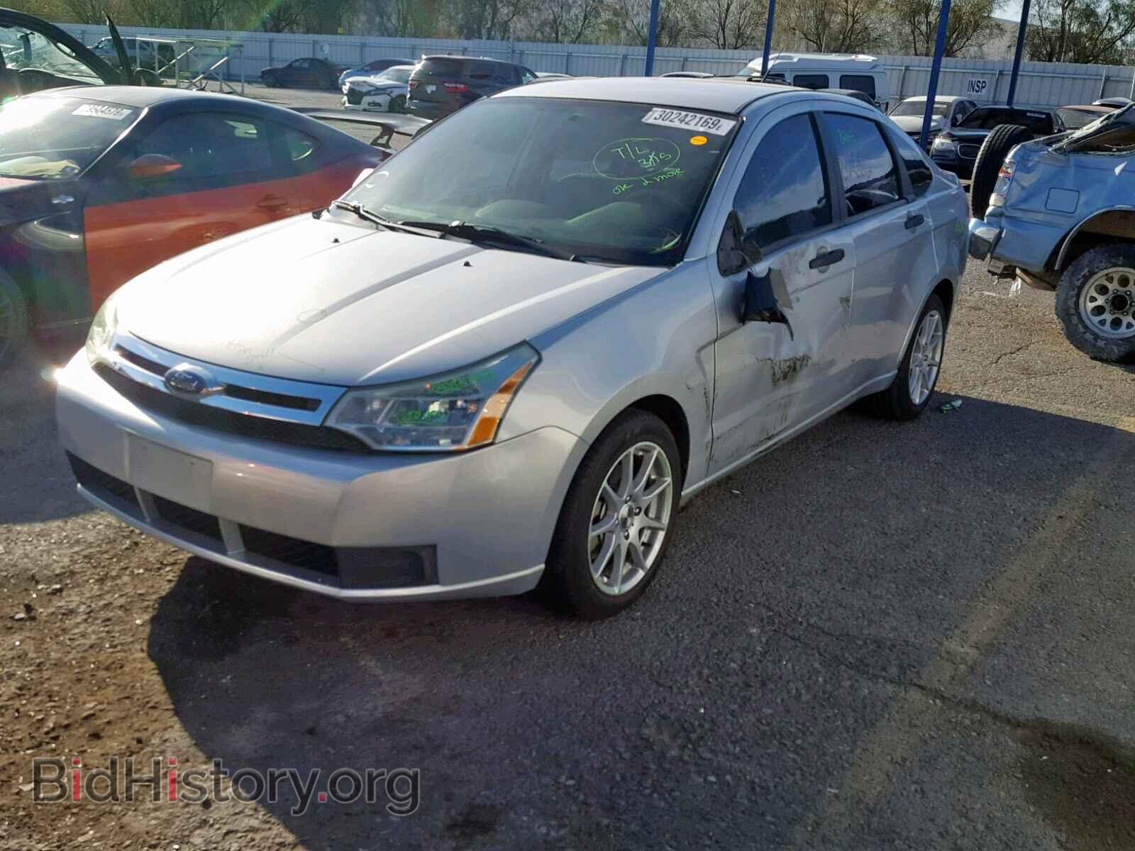 2008 FORD FOCUS - VIN: 1FAHP34N28W295171 - Фото 2