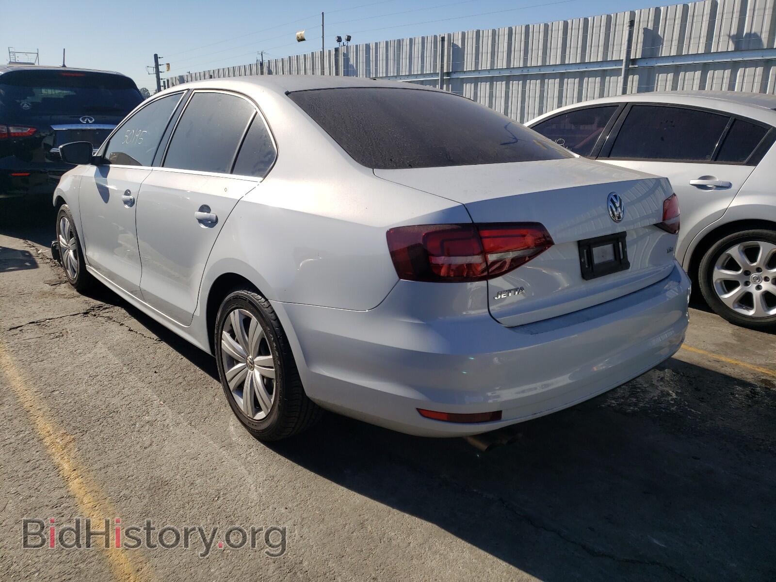 2017 VOLKSWAGEN JETTA - VIN: 3VW2B7AJ0HM341407 - Фото 3