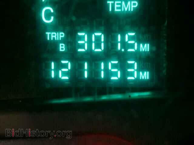 2005 CADILLAC DEVILLE - VIN: 1G6KD54Y85U242080 - Photo 8