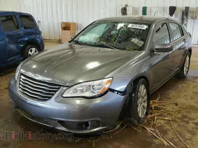 2013 CHRYSLER 200 - VIN: 1C3CCBBB8DN605766 - Фото 2