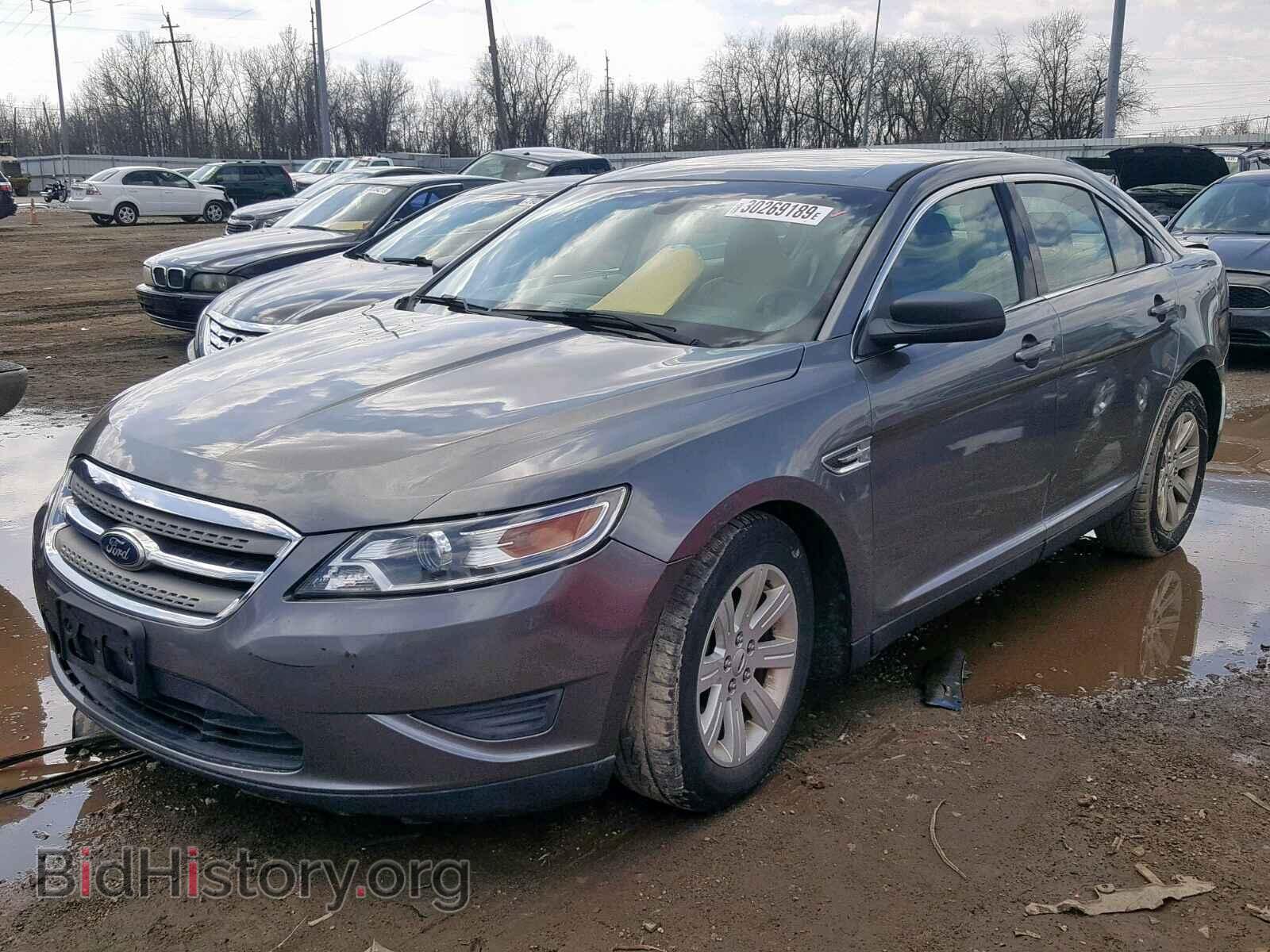 2011 FORD TAURUS - VIN: 1FAHP2DW7BG102064 - Фото 2