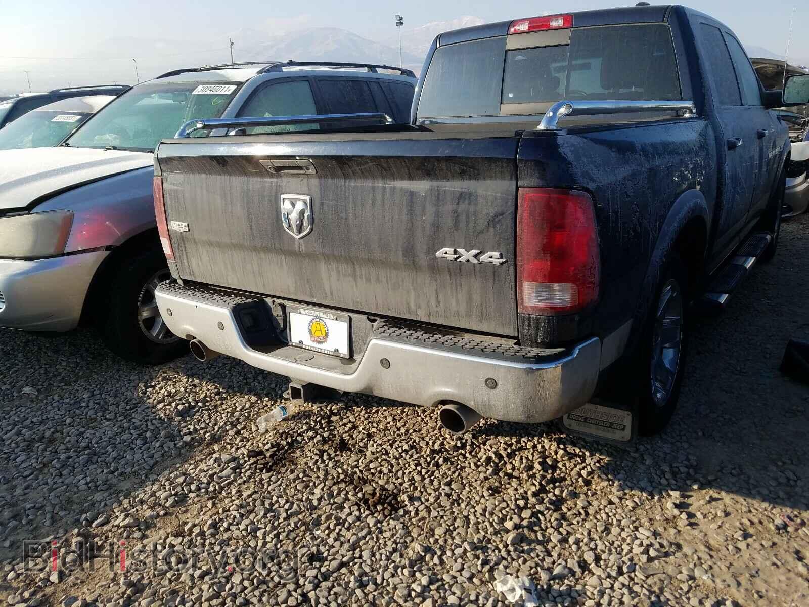 2012 DODGE RAM 1500 - VIN: 1C6RD7NTXCS211052 - Photo 4