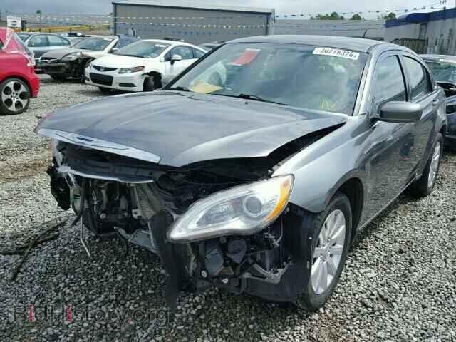 2013 CHRYSLER 200 - VIN: 1C3CCBBB9DN763811 - Фото 2