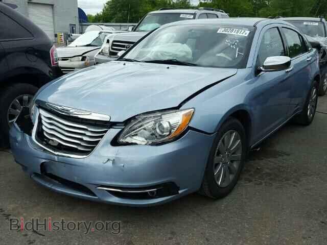 2013 CHRYSLER 200 - VIN: 1C3CCBCG0DN633409 - Фото 2