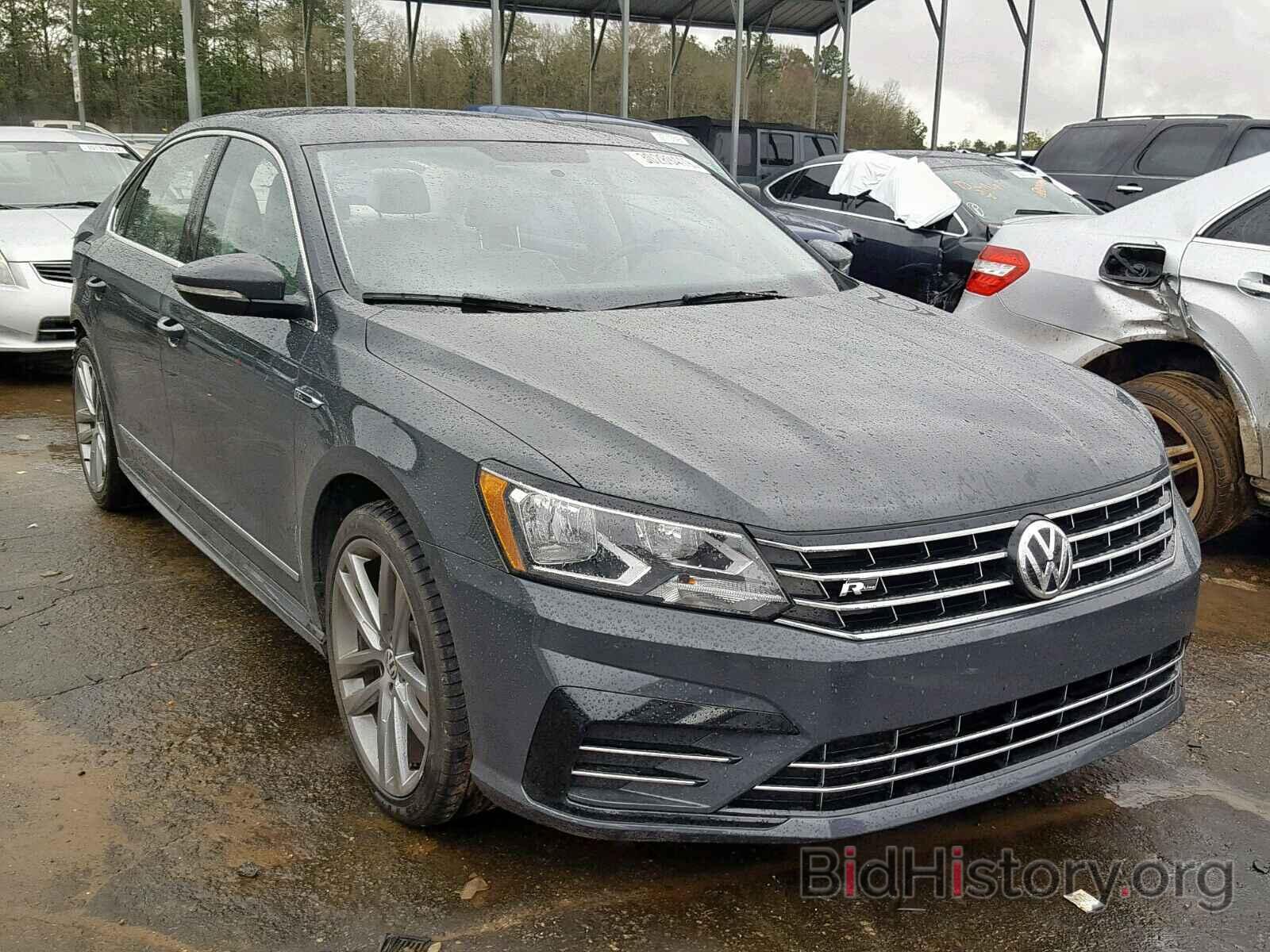 Photo 1VWDT7A3XHC055282 - VOLKSWAGEN PASSAT 2017