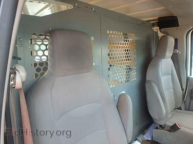 2010 Ford ECONOLINE (VIN 1FTNE2EW7ADA26833) — photo 6 of 10