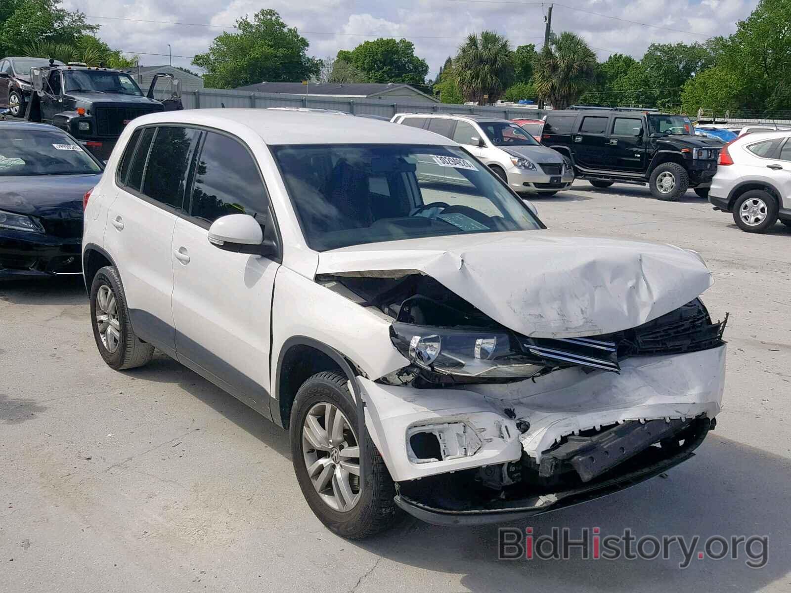 Photo WVGAV3AX5EW526272 - VOLKSWAGEN TIGUAN S 2014