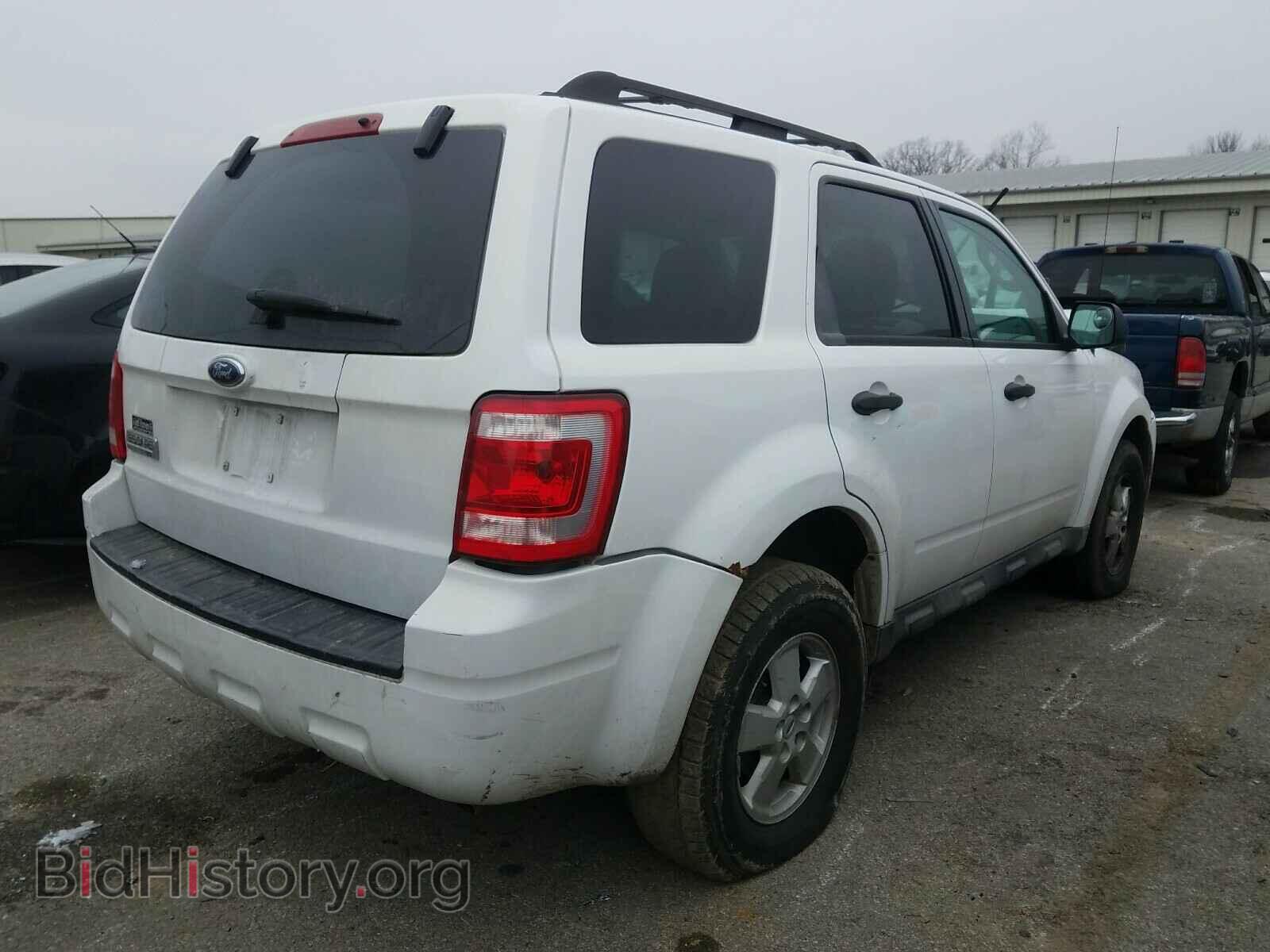 2009 FORD ESCAPE - VIN: 1FMCU03789KB02699 - Фото 4