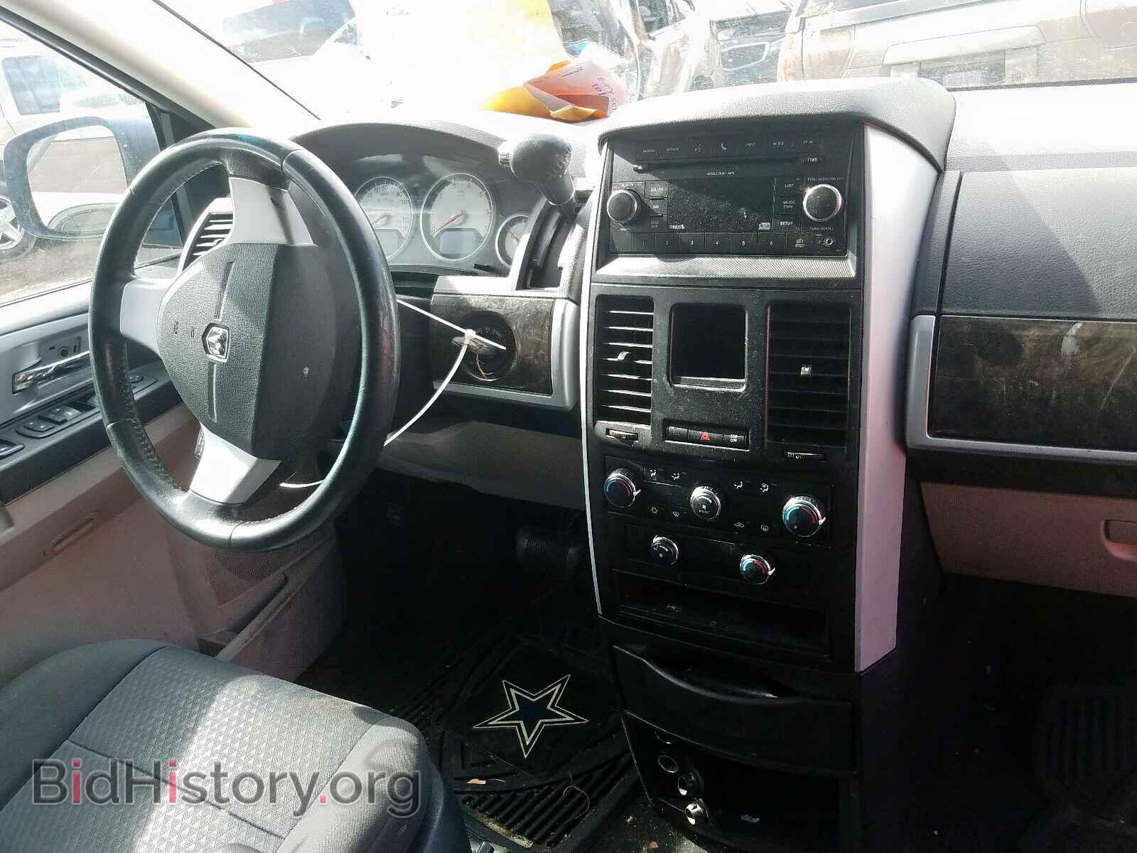 2010 DODGE CARAVAN - VIN: 2D4RN5D11AR154221 - Фото 9