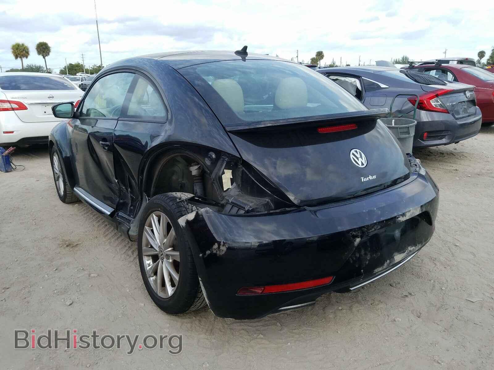 2017 VOLKSWAGEN BEETLE - VIN: 3VWJ17AT7HM610437 - Фото 3