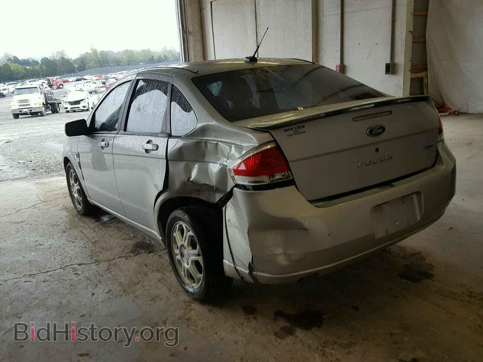 2008 FORD FOCUS - VIN: 1FAHP35N88W205584 - Фото 3
