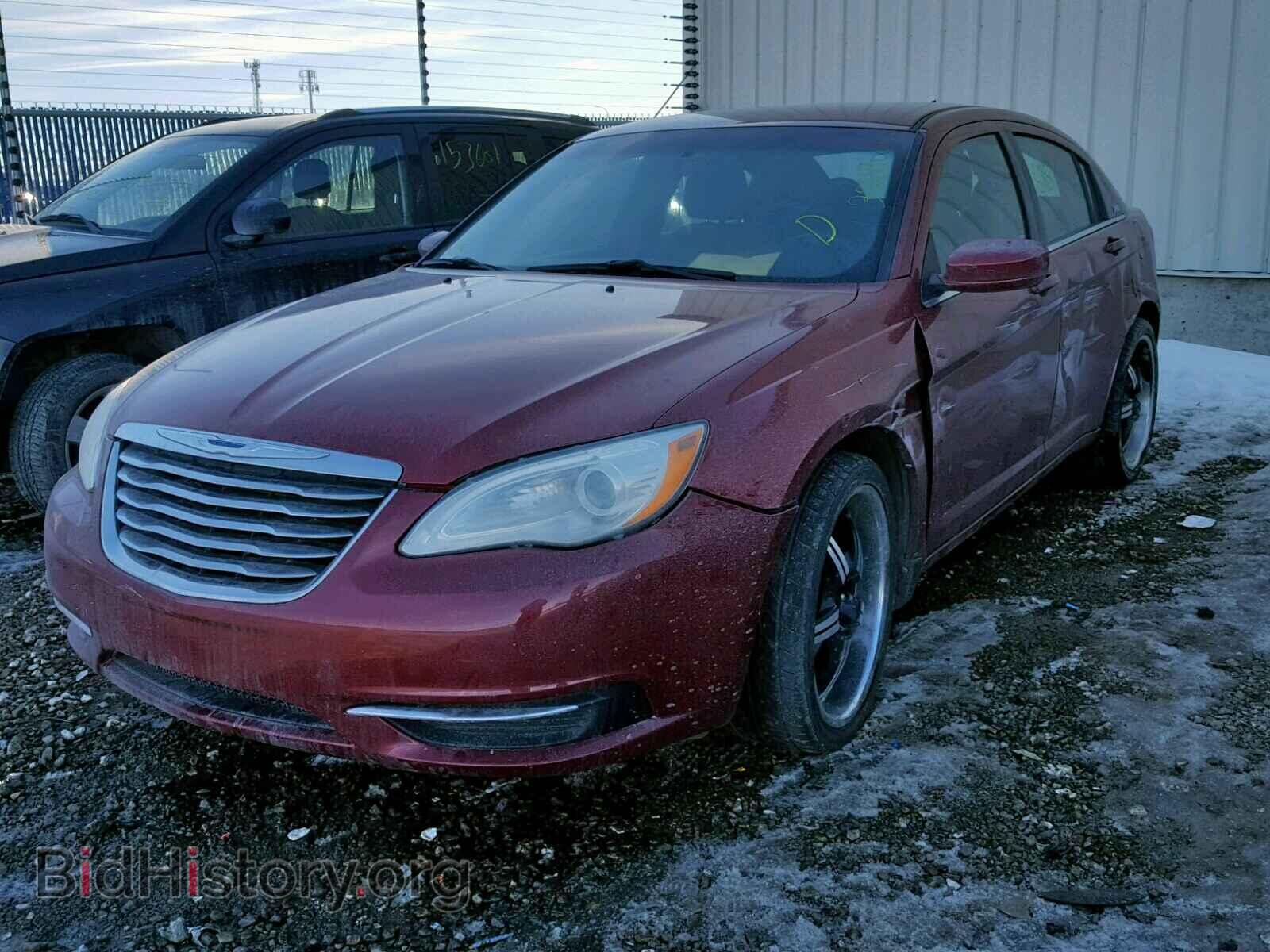 2012 CHRYSLER 200 - VIN: 1C3CCBAB4CN187481 - Фото 2