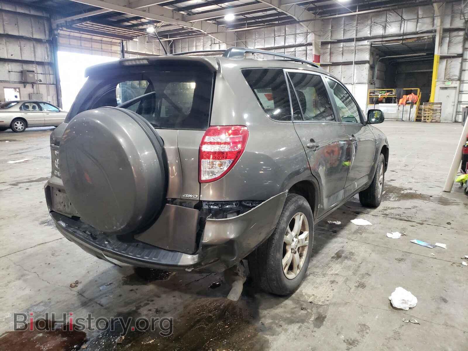 2011 TOYOTA RAV4 - VIN: 2T3BF4DV9BW125212 - Фото 4