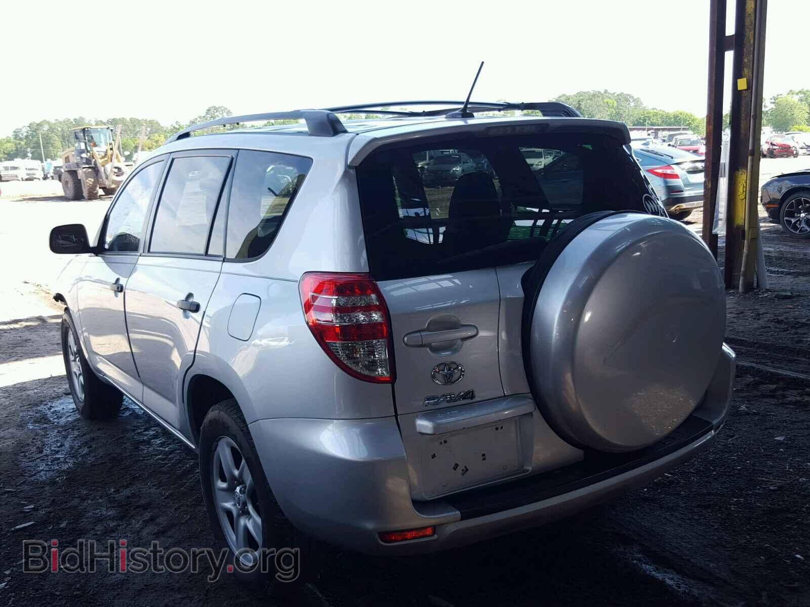 2011 TOYOTA RAV4 - VIN: 2T3BF4DV8BW175390 - Фото 3