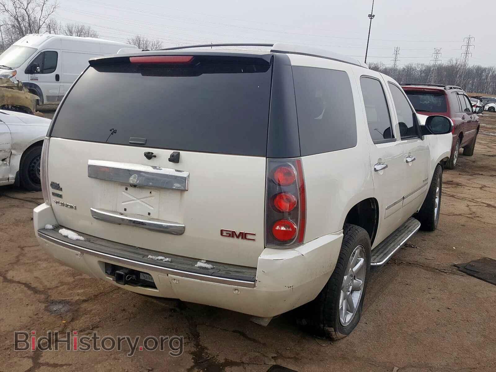 2010 GMC YUKON - VIN: 1GKUKEEF1AR206600 - Фото 4