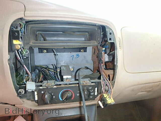 1997 FORD EXPLORER - VIN: 1FMDU34E2VUB62172 - Фото 9