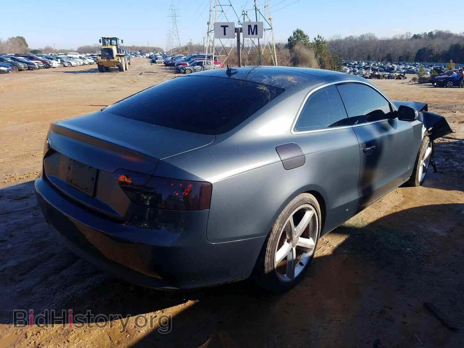 2010 AUDI A5 - VIN: WAURFAFR2AA030076 - Photo 4