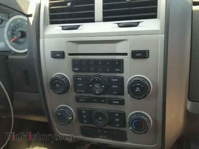 2011 FORD ESCAPE - VIN: 1FMCU0D70BKC23442 - Фото 10