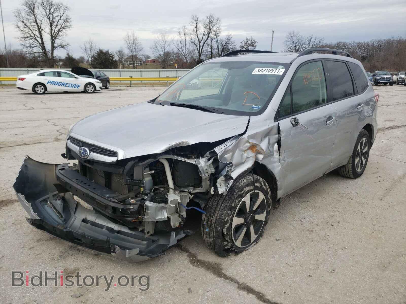 2017 SUBARU FORESTER - VIN: JF2SJAEC0HH519174 - Фото 2