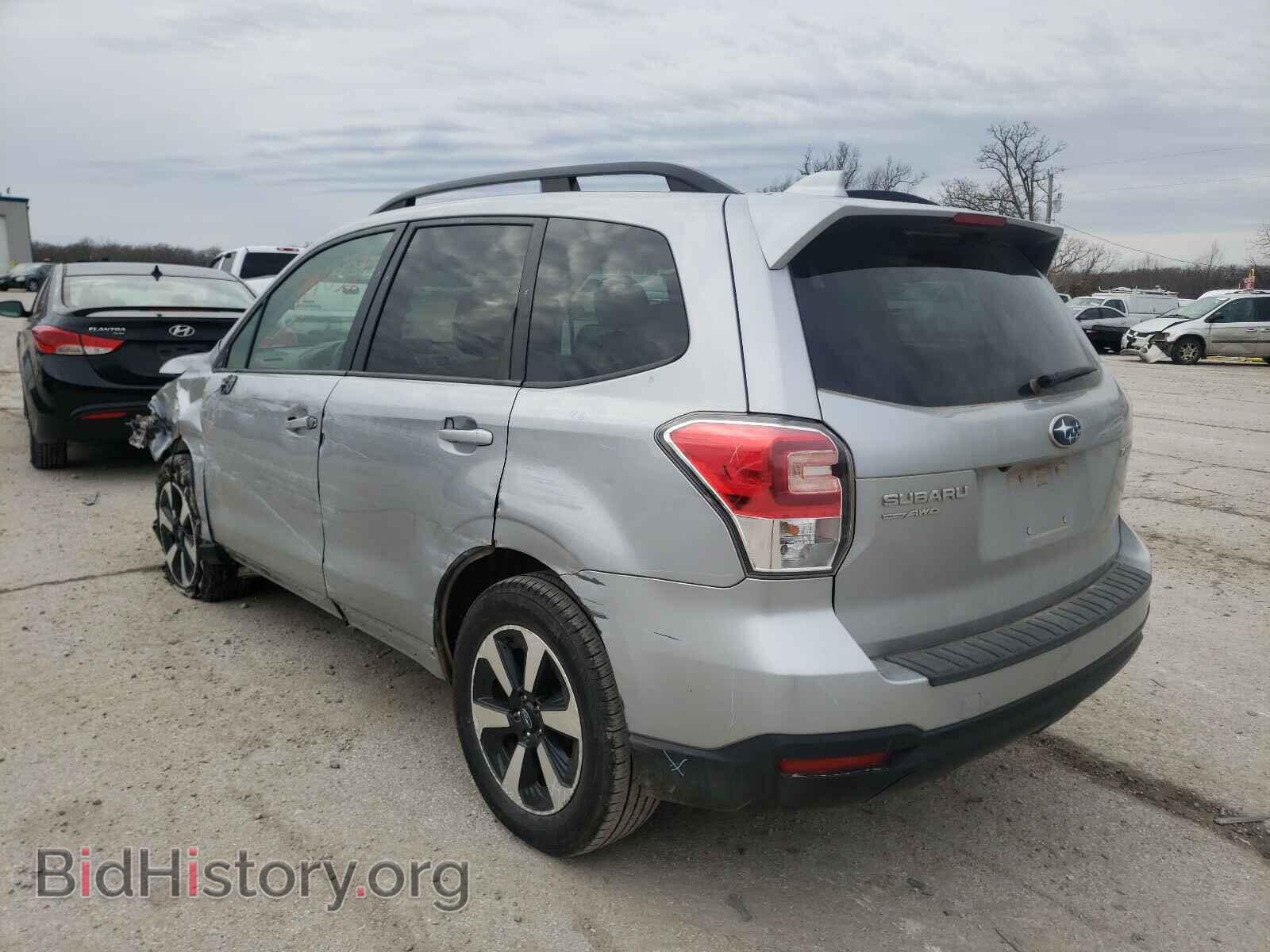 2017 SUBARU FORESTER - VIN: JF2SJAEC0HH519174 - Фото 3