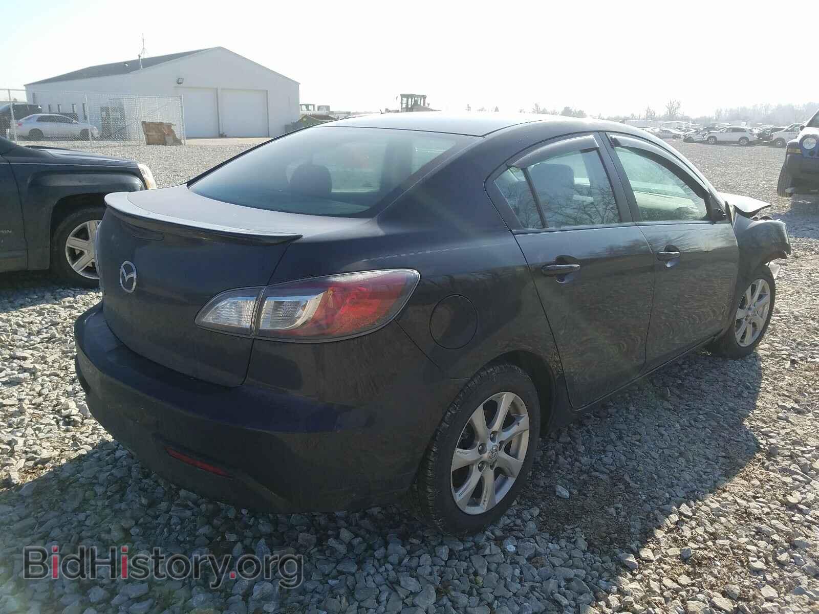 2011 MAZDA 3 - VIN: JM1BL1VF1B1356635 - Фото 4