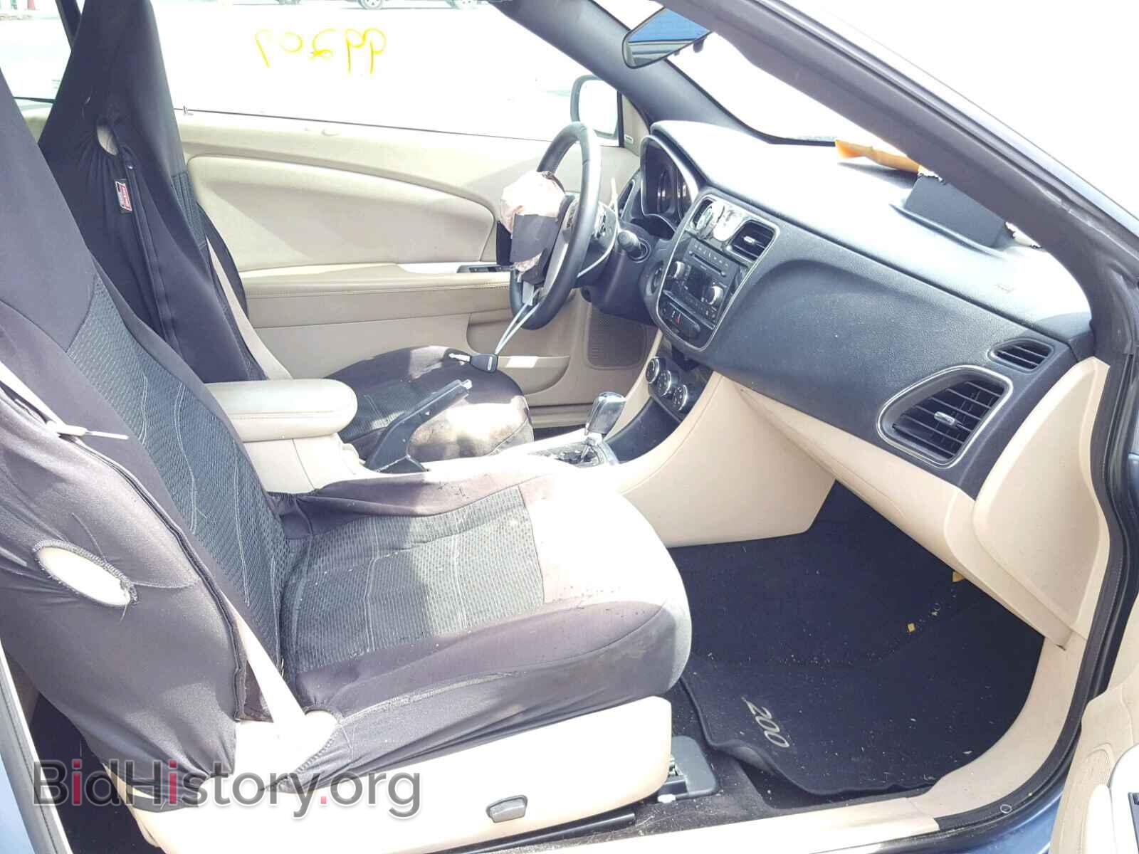 2011 CHRYSLER 200 - VIN: 1C3BC2EB5BN604773 - Фото 5
