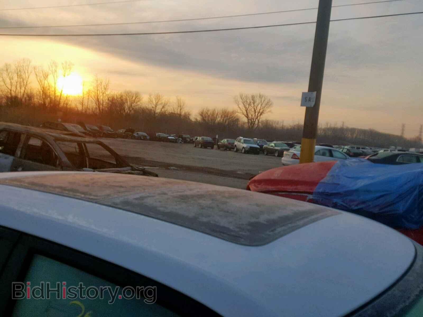 2014 CHRYSLER 300 - VIN: 2C3CCAGG6EH381860 - Фото 9