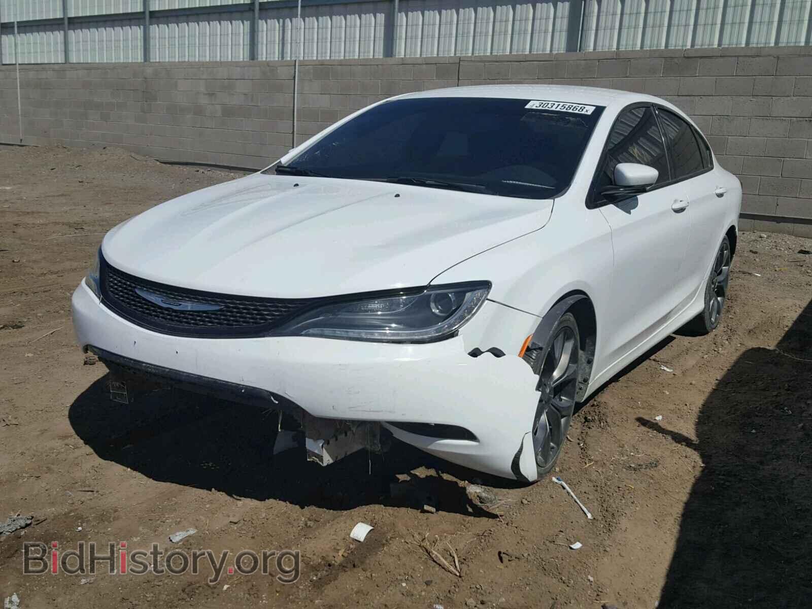 2015 CHRYSLER 200 - VIN: 1C3CCCBB5FN720768 - Photo 2