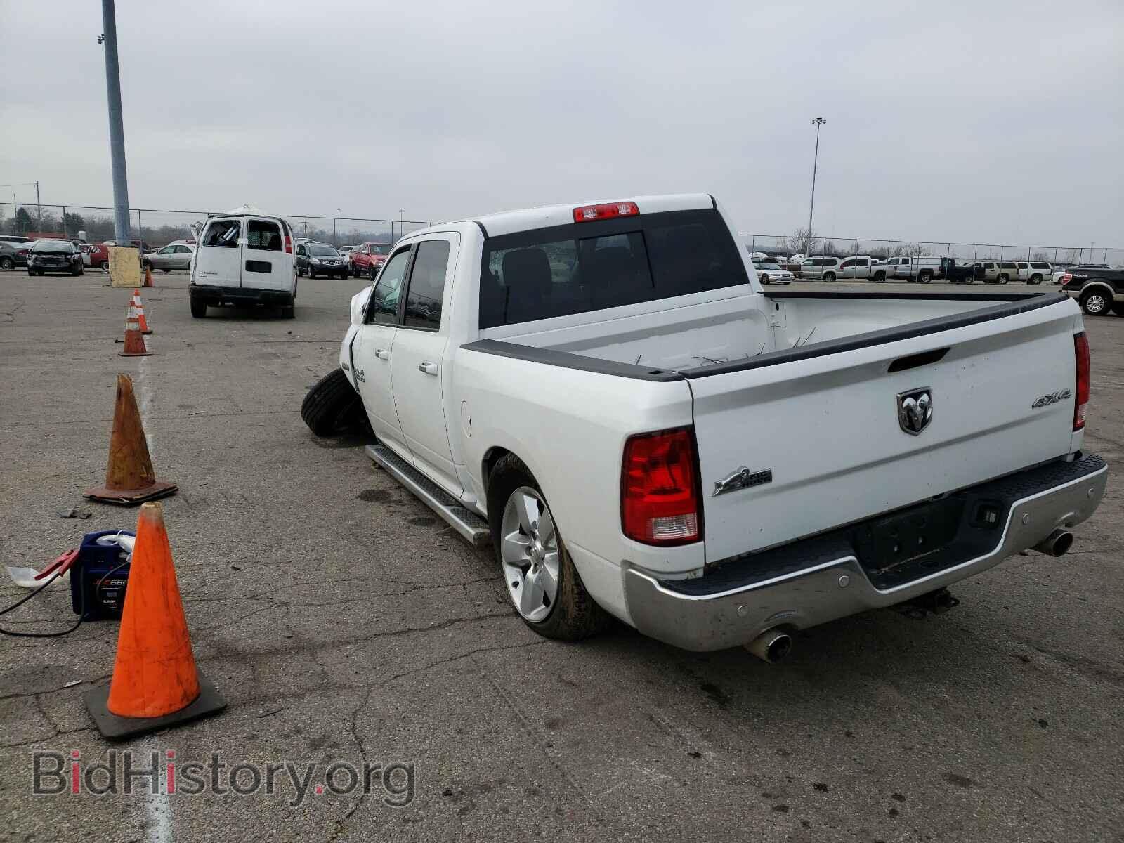 2017 RAM 1500 - VIN: 3C6RR7LT3HG525709 - Photo 3