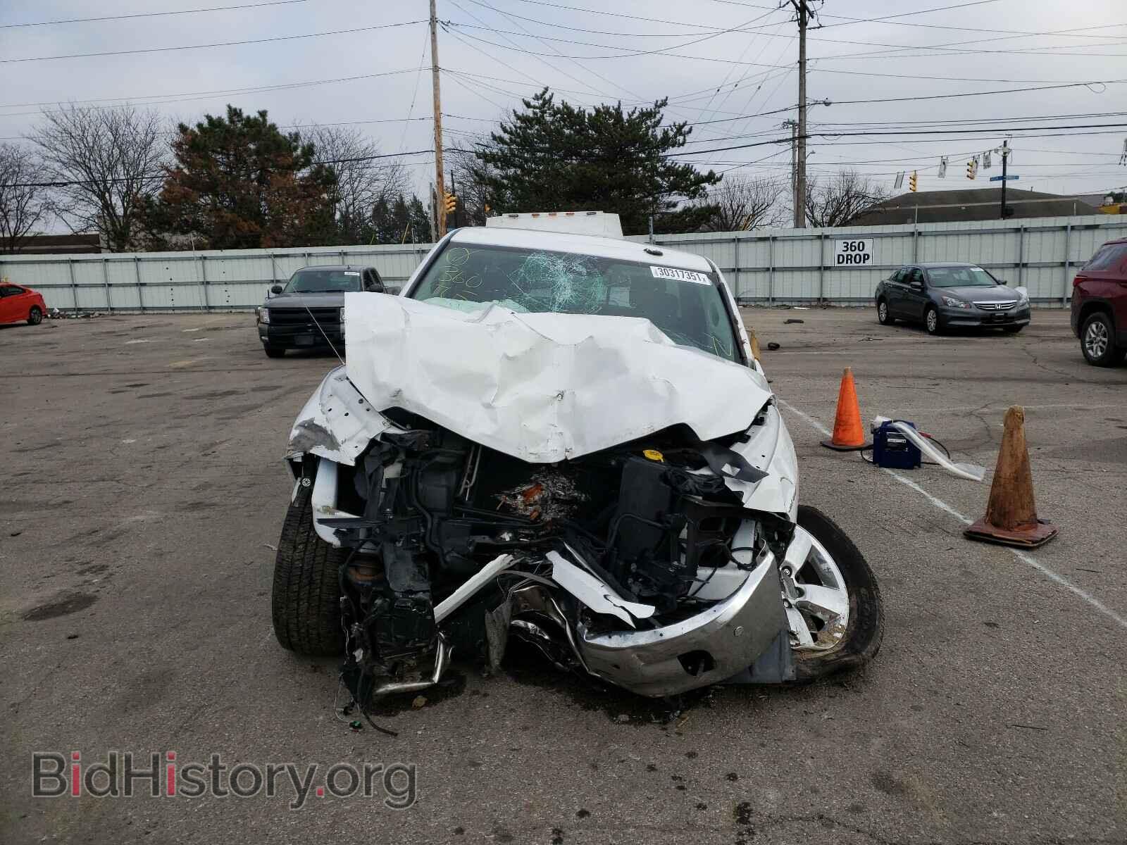 2017 RAM 1500 - VIN: 3C6RR7LT3HG525709 - Photo 9