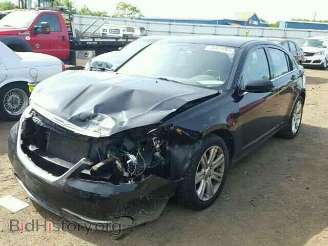 2011 CHRYSLER 200 - VIN: 1C3BC1FB2BN615027 - Фото 2