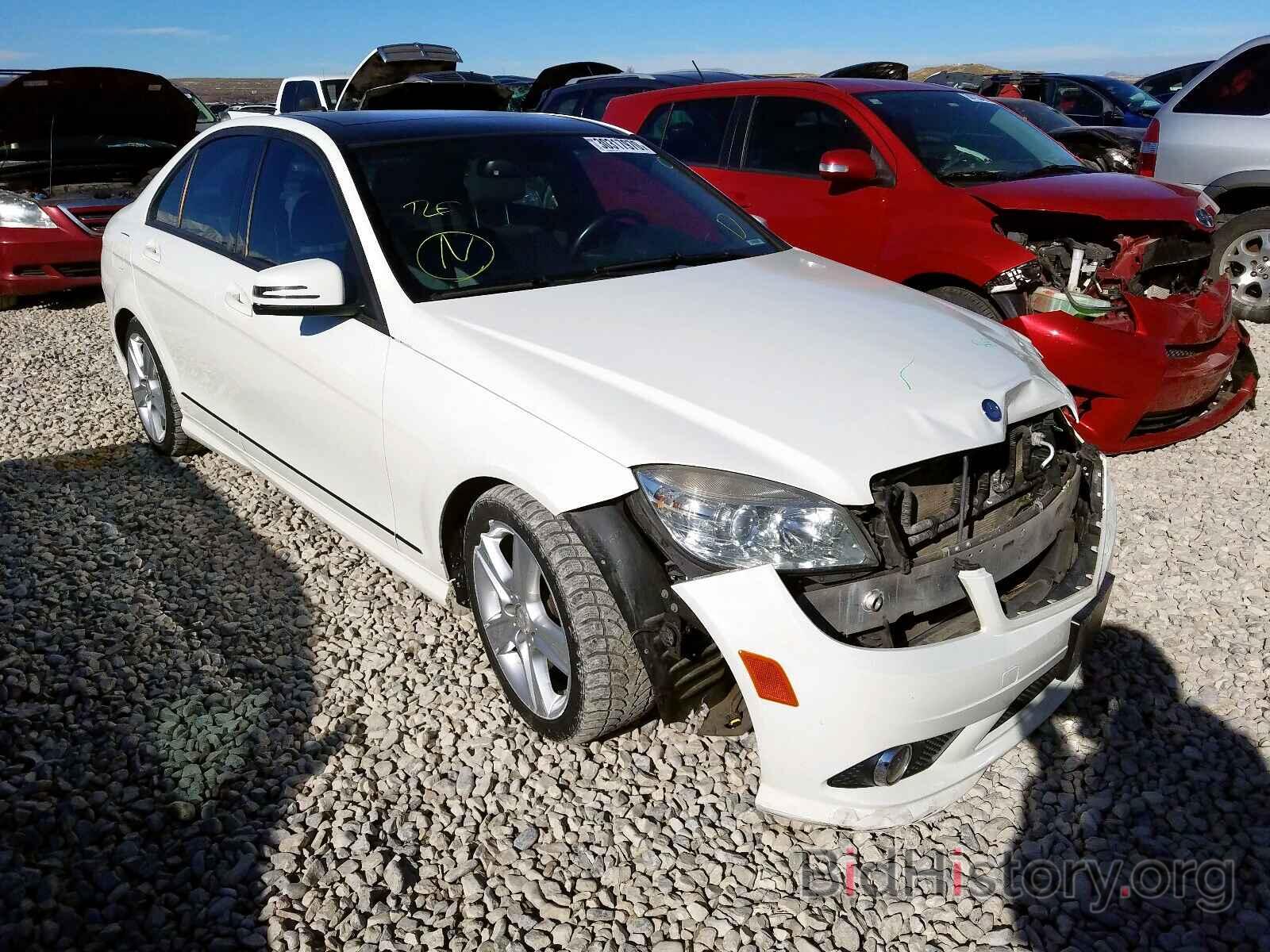 Photo WDDGF8BB4AR094767 - MERCEDES-BENZ C CLASS 2010