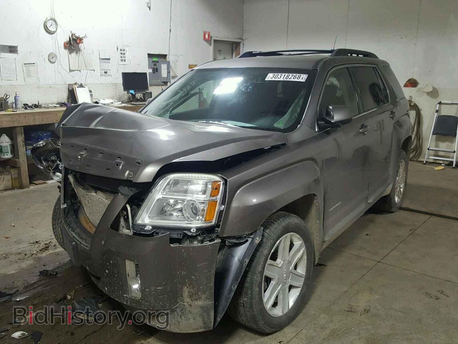 2010 GMC TERRAIN - VIN: 2CTFLEEY9A6390333 - Photo 2