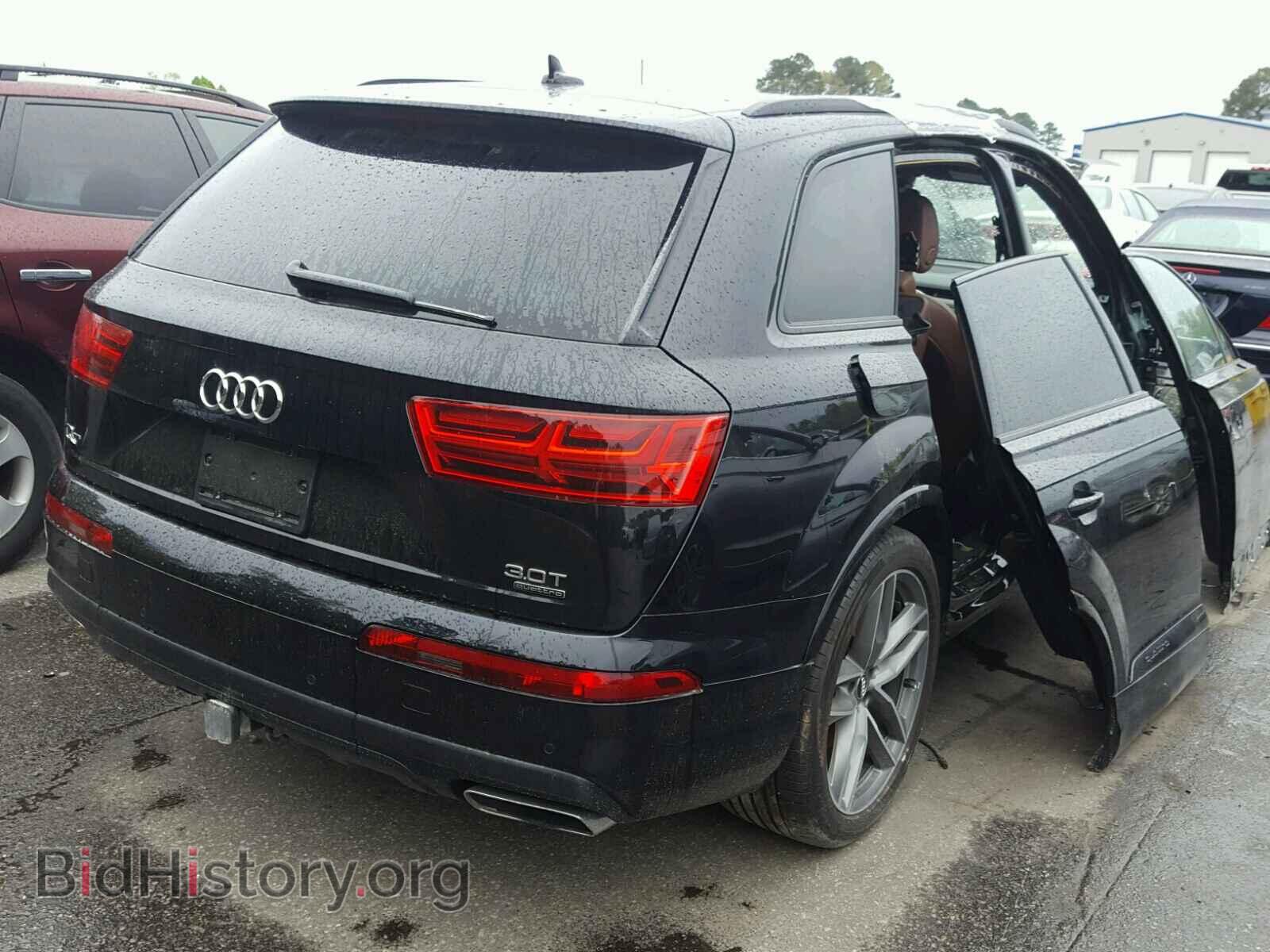 2017 AUDI Q7 - VIN: WA1VAAF73HD057109 - Фото 4