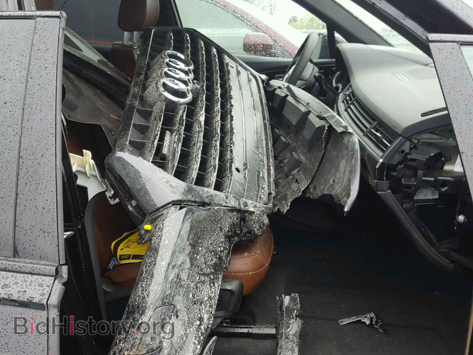 2017 AUDI Q7 - VIN: WA1VAAF73HD057109 - Фото 5
