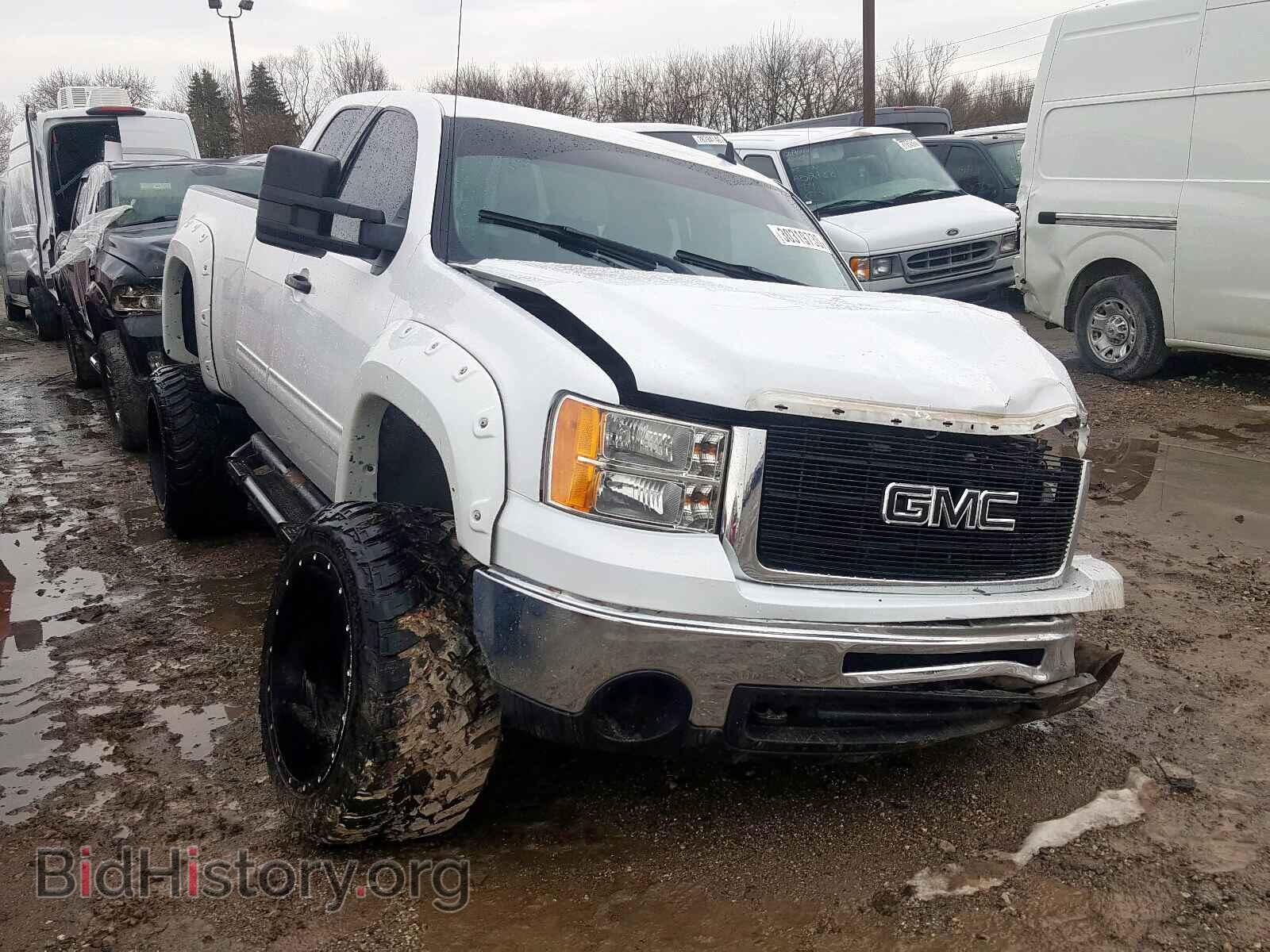 Photo 1GTR2VE35BZ449951 - GMC SIERRA 2011