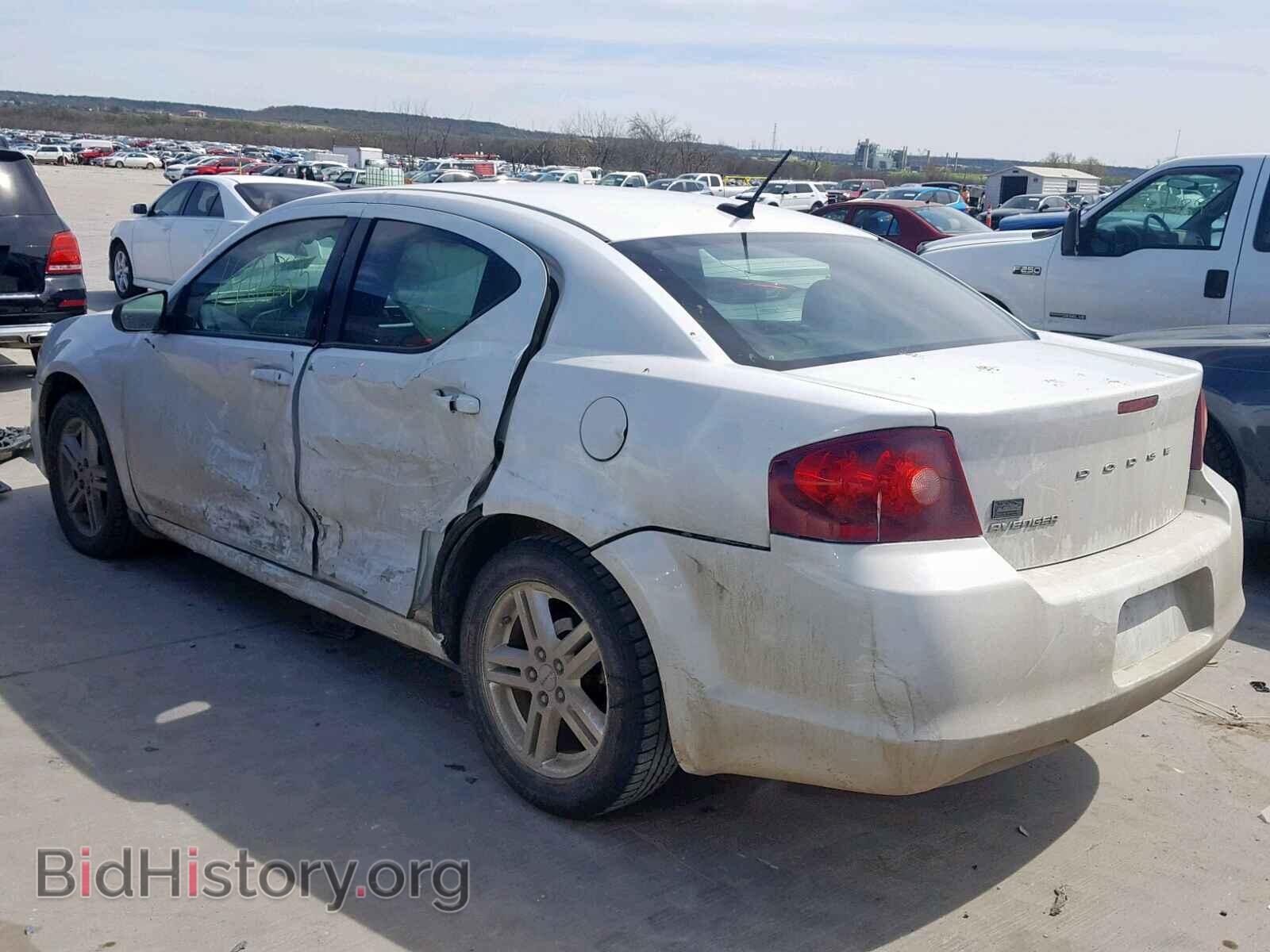2011 DODGE AVENGER - VIN: 1B3BD4FB3BN572913 - Фото 3