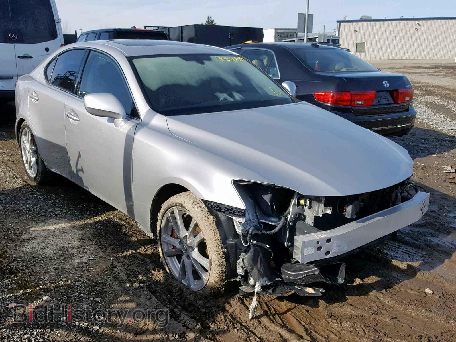 Фотография JTHBE262X62003532 - LEXUS IS 2006
