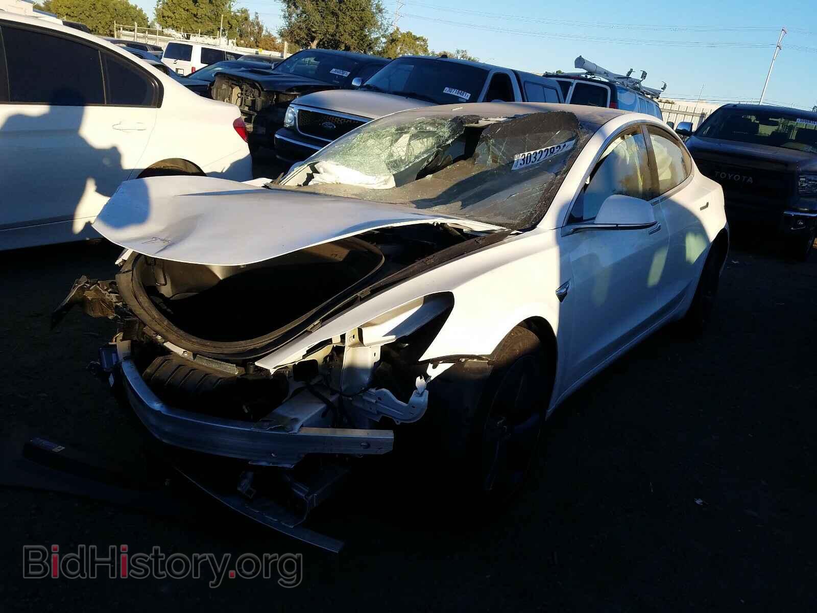 2018 TESLA MODEL 3 - VIN: 5YJ3E1EA8JF043509 - Photo 2