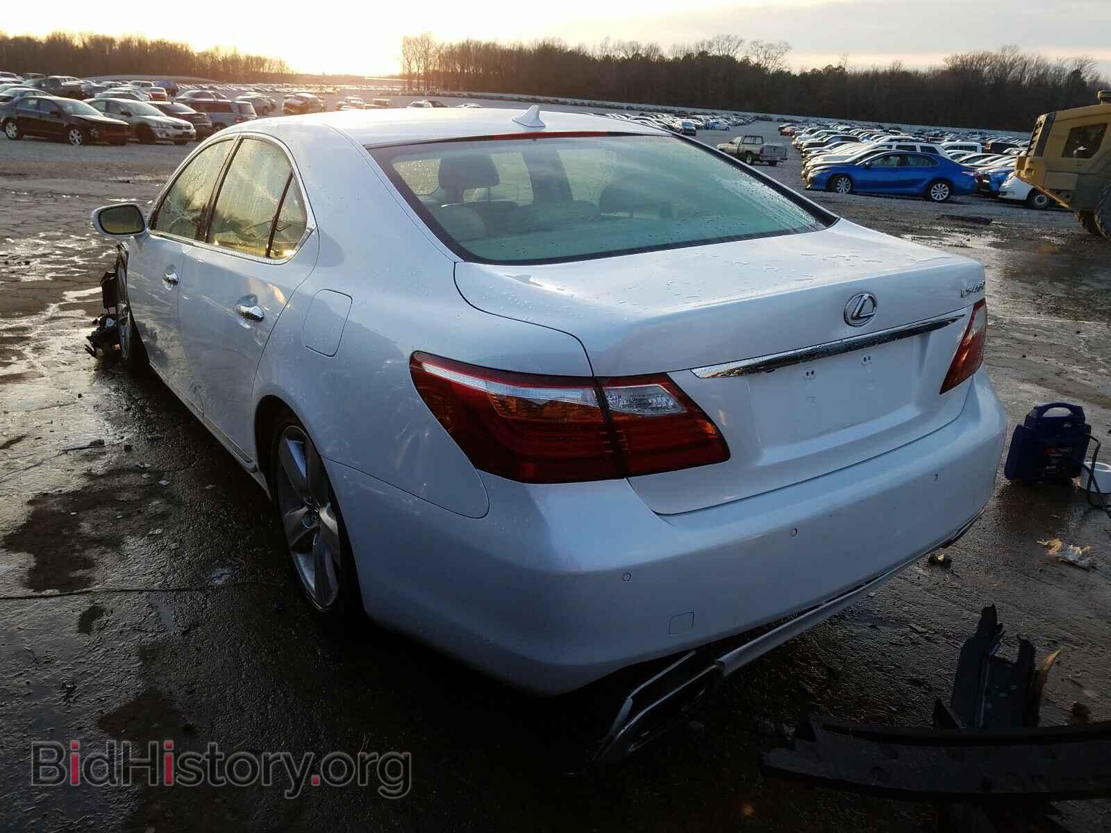 2012 LEXUS LS460 - VIN: JTHBL5EFXC5109355 - Photo 3