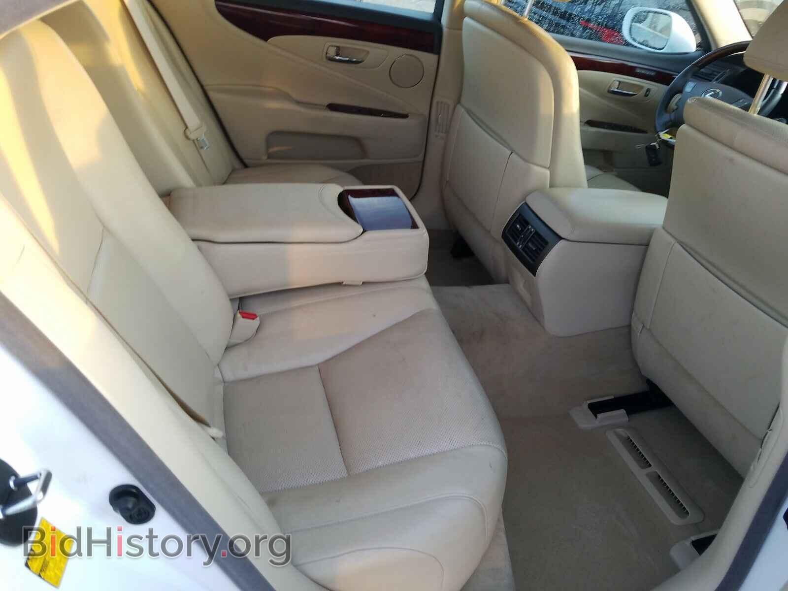 2012 LEXUS LS460 - VIN: JTHBL5EFXC5109355 - Photo 6