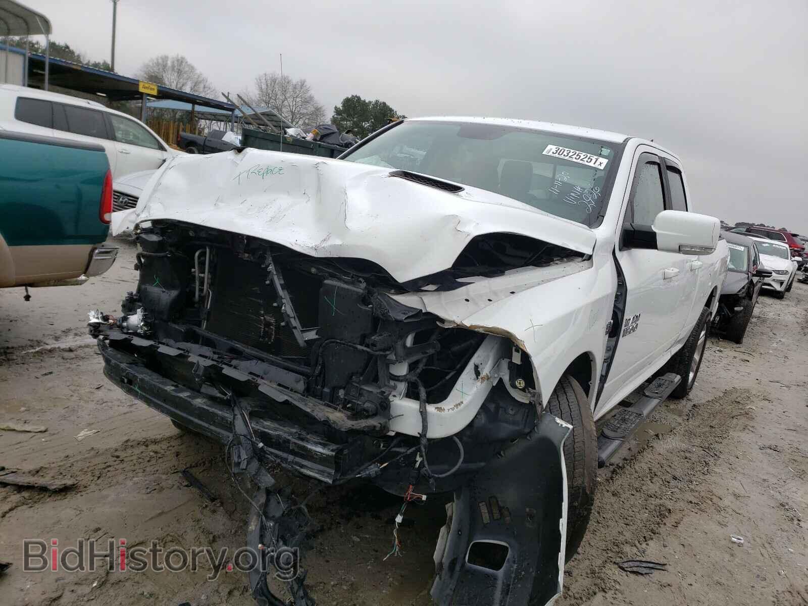 2017 RAM 1500 - VIN: 1C6RR7HT2HS572926 - Фото 2