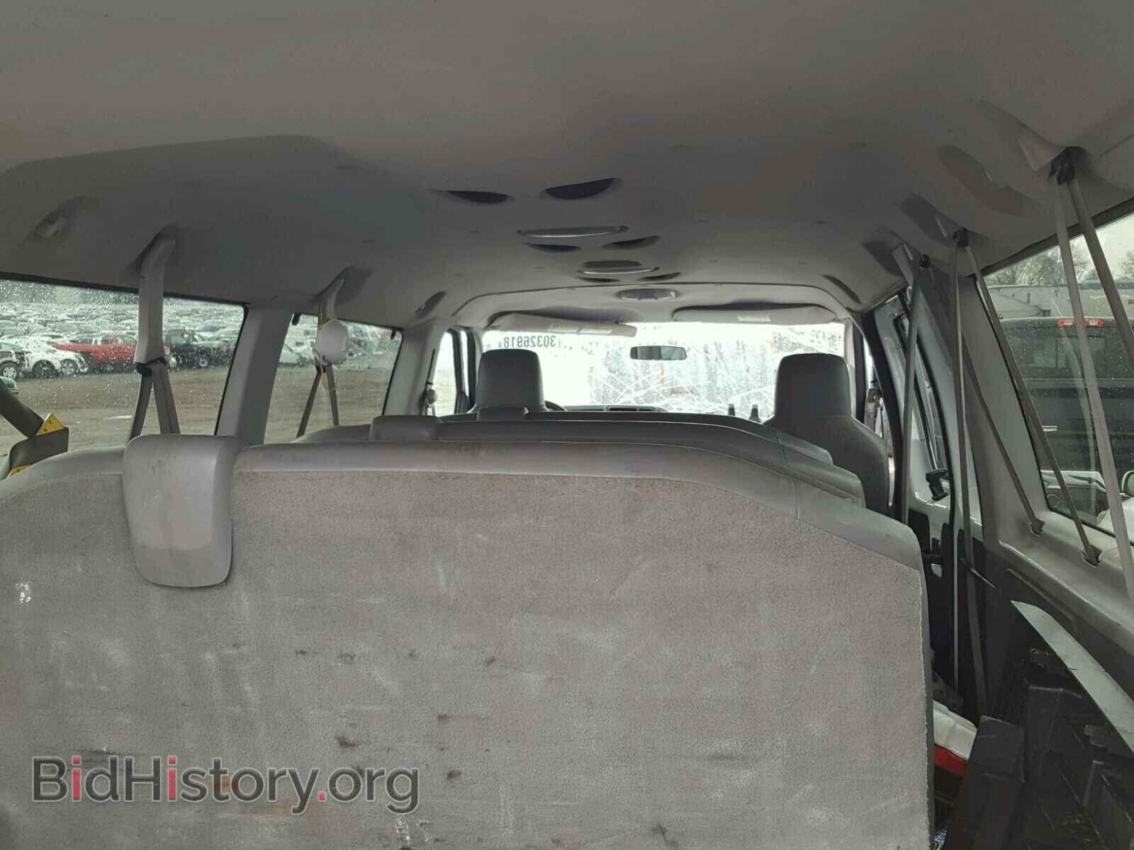 2011 FORD ECONOLINE - VIN: 1FBSS3BL6BDA30616 - Photo 6