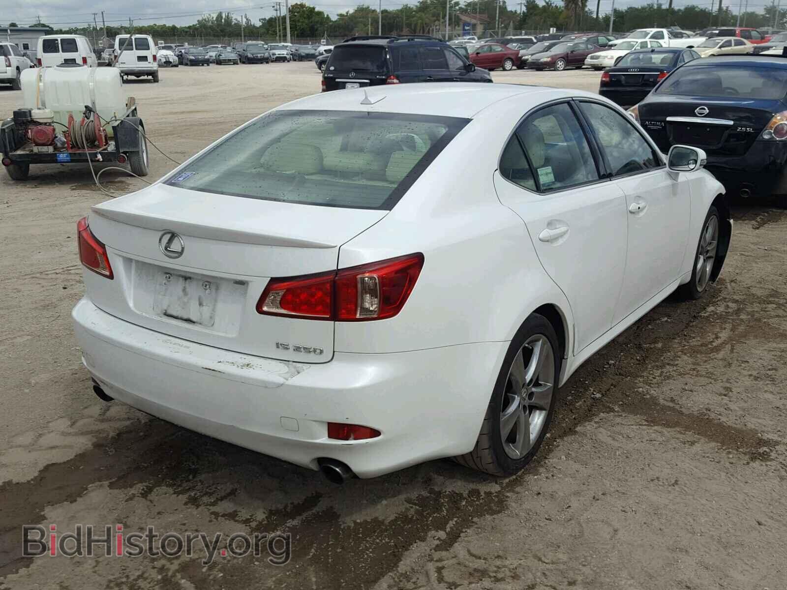 2011 LEXUS IS250 - VIN: JTHBF5C20B5143066 - Фото 4