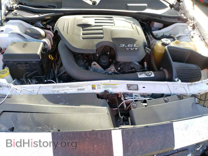 2011 Dodge CHALLENGER (VIN 2B3CJ4DG2BH519432) — фото 7 из 10