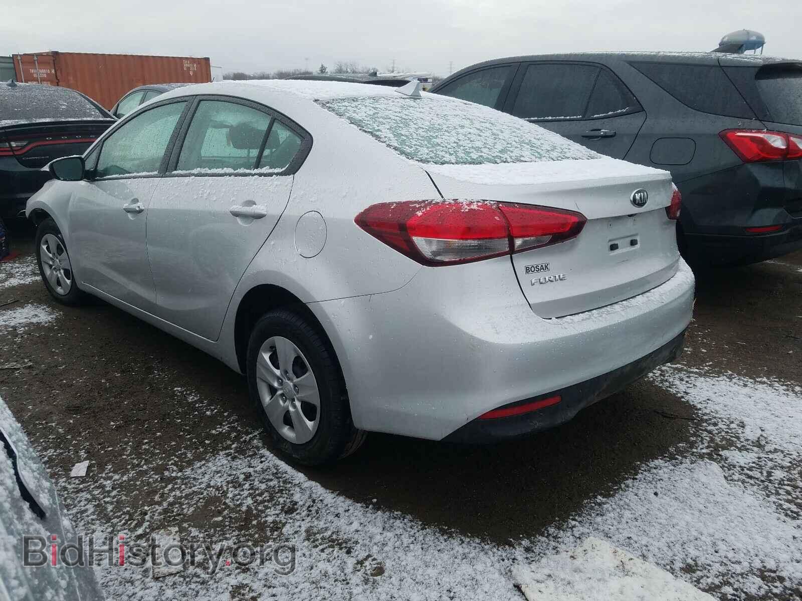 2017 KIA FORTE - VIN: 3KPFL4A79HE087209 - Фото 3